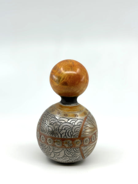 Kokeshi boule claire Kimono motif seigaiha